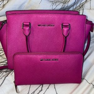 BRAND NEW MICHAEL KORS PURSE AND WALLET SET